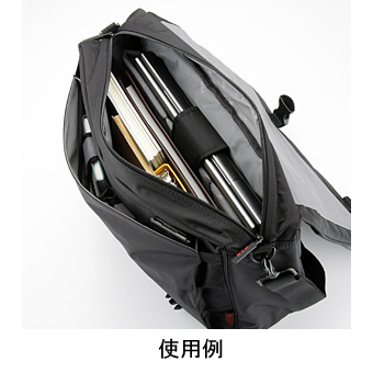 200-BAG018 �X�C�X�E�g���x���E�v���_�N�c PC�o�b�ODefender Series Messenger�̏��i�摜3