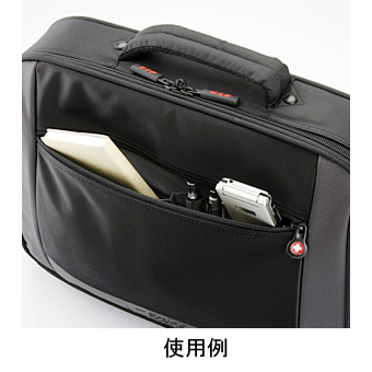 200-BAG017 �X�C�X�E�g���x���E�v���_�N�c PC�o�b�O Defender Series 1Section�̏��i�摜3